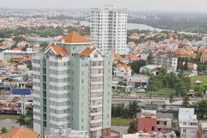 Bất động sản phía Nam án binh chờ qua tháng “cô hồn”